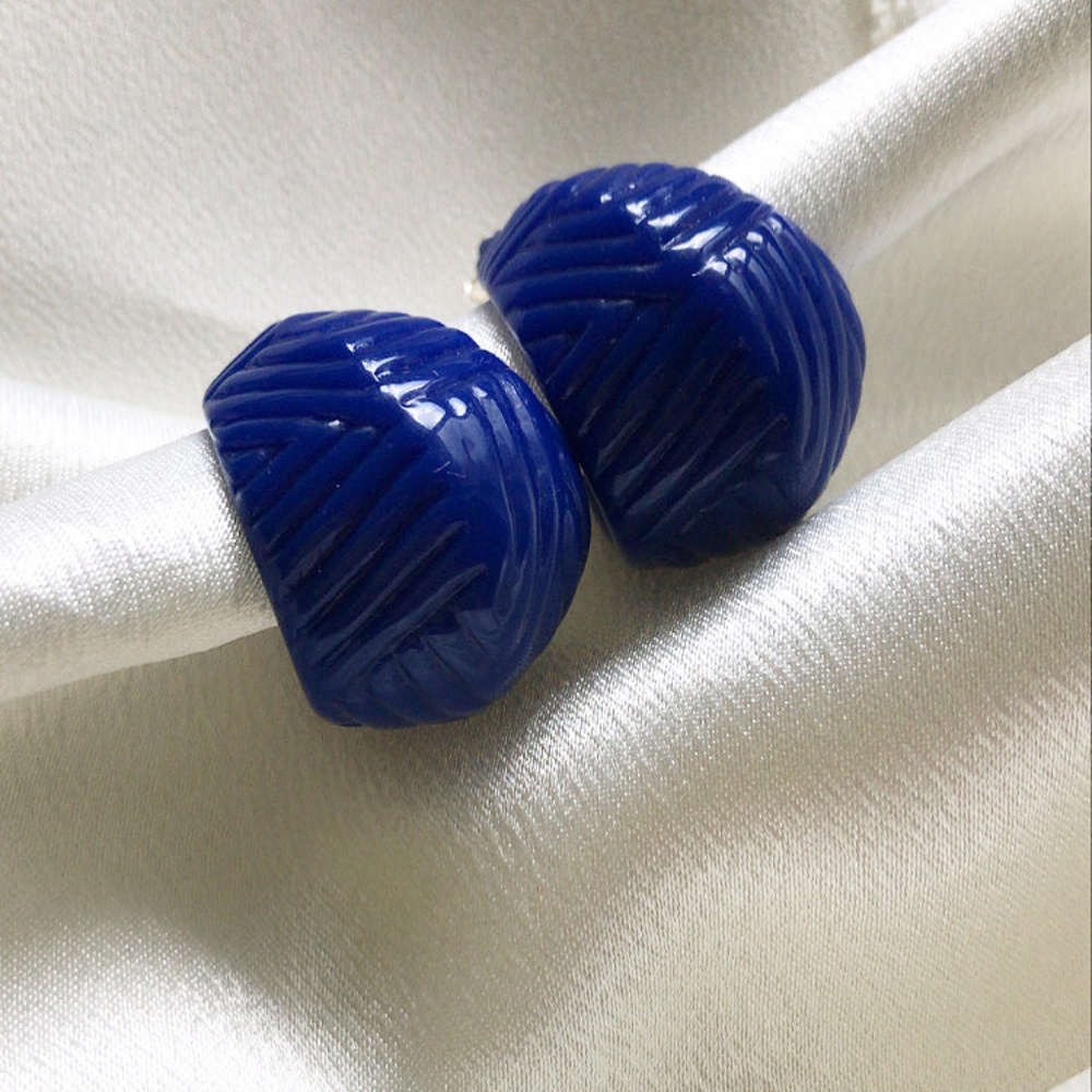 Vintage half hoop blue earrings
